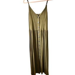 Venus maxi dress size large